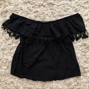 Off the shoulder ruffle crop top